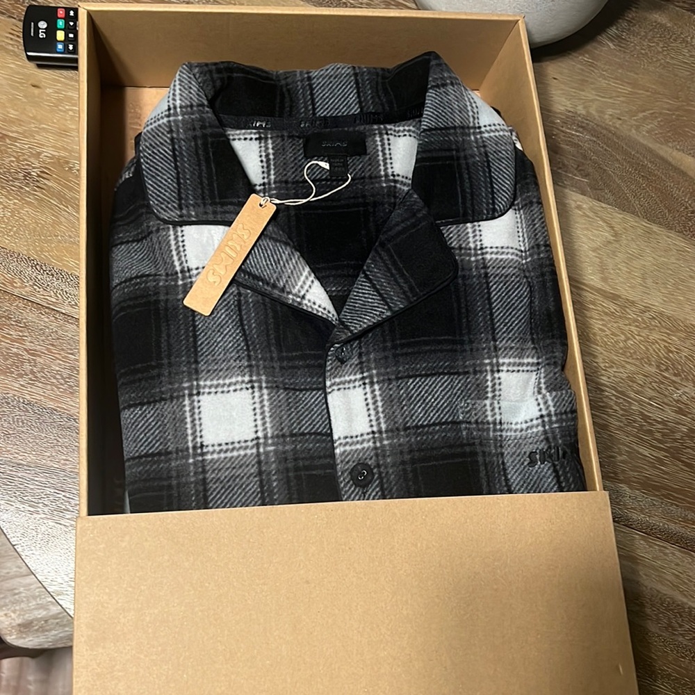 Skims never worn brand new flannel pajamas black and white plaid